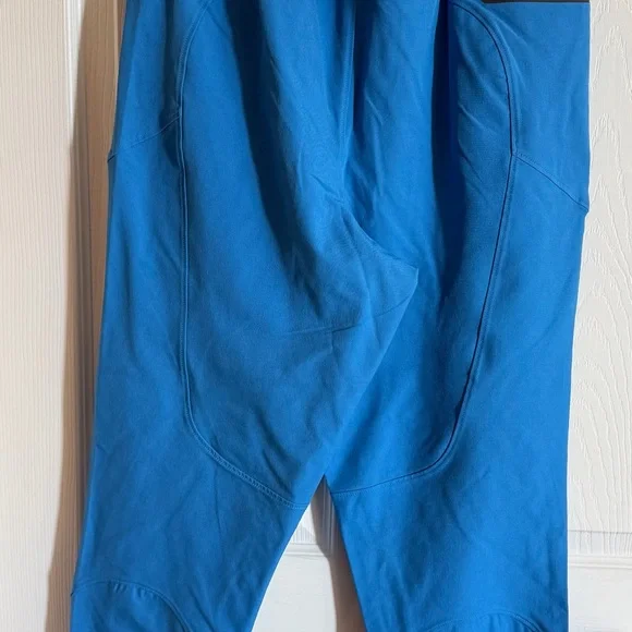 NWT Under Armour Men’s Unstoppable Joggers - Medium - Blue - Picture 4 of 7